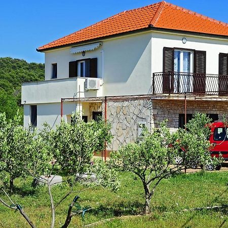 Apartments With A Parking Space Gornje Selo, Solta - 15545 Grohote 외부 사진